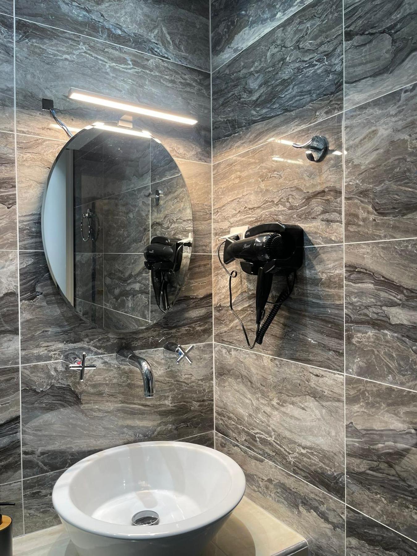 Pansea 12 Exclusive Suites Thessaloníki Exteriör bild